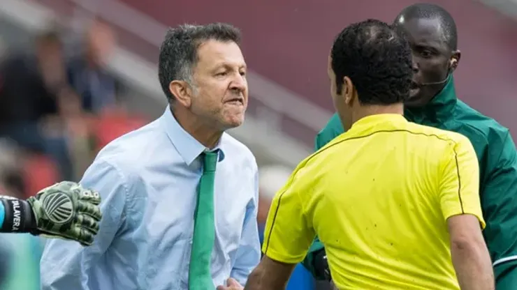 Juan Carlos Osorio agredió a un árbitro