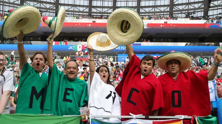 Alrededor de 60 mil aficionados de México viajarán a Qatar. Fuente: Getty
