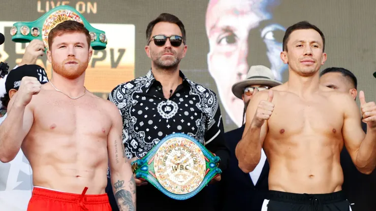 Canelo Álvarez y Gennady Golovkin arriban a Las Vegas con diversos cinturones | Getty Images.
