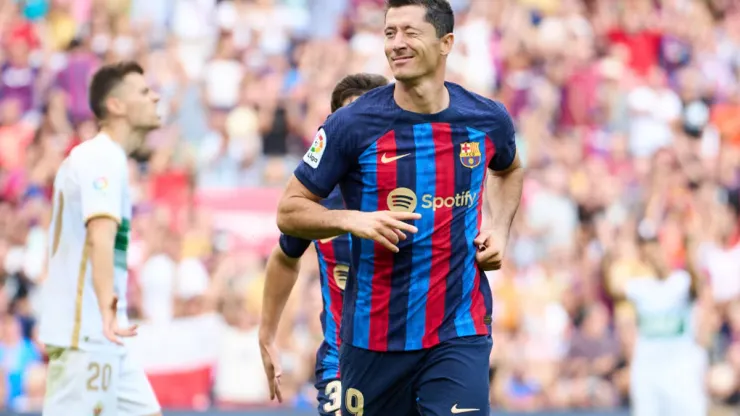 Lewandowski celebrando un gol con el Barcelona – Fuente: Getty
