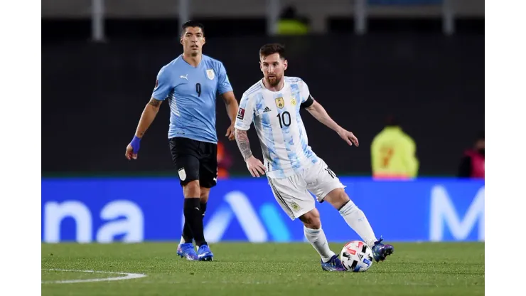 Argentina y Uruguay quieren tener el Mundial de 2030
