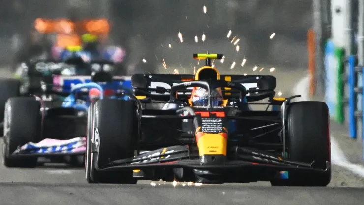 Checo Pérez y Verstappen sufren en el GP de Singapur – Getty Images
